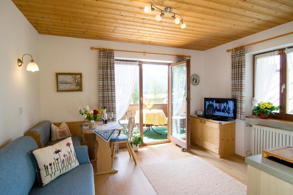 Haus Christl Reit Im Winkl, Kostenloser Parkplatz, 5 Minuten Zum Ortszentrum, Ruhige Lage, Wlan Экстерьер фото